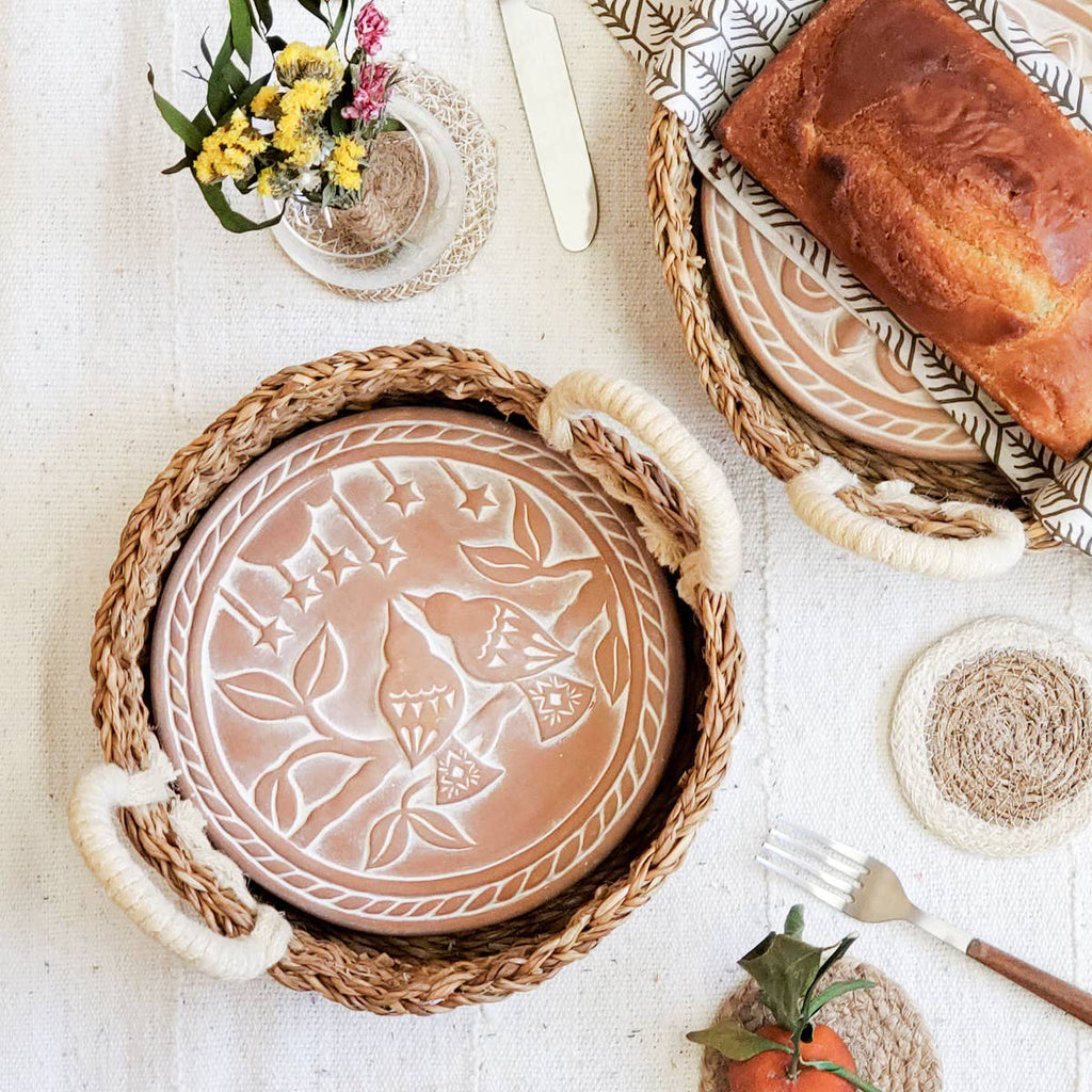 Handmade Bread Warmer & Wicker Basket - Lovebirds Round