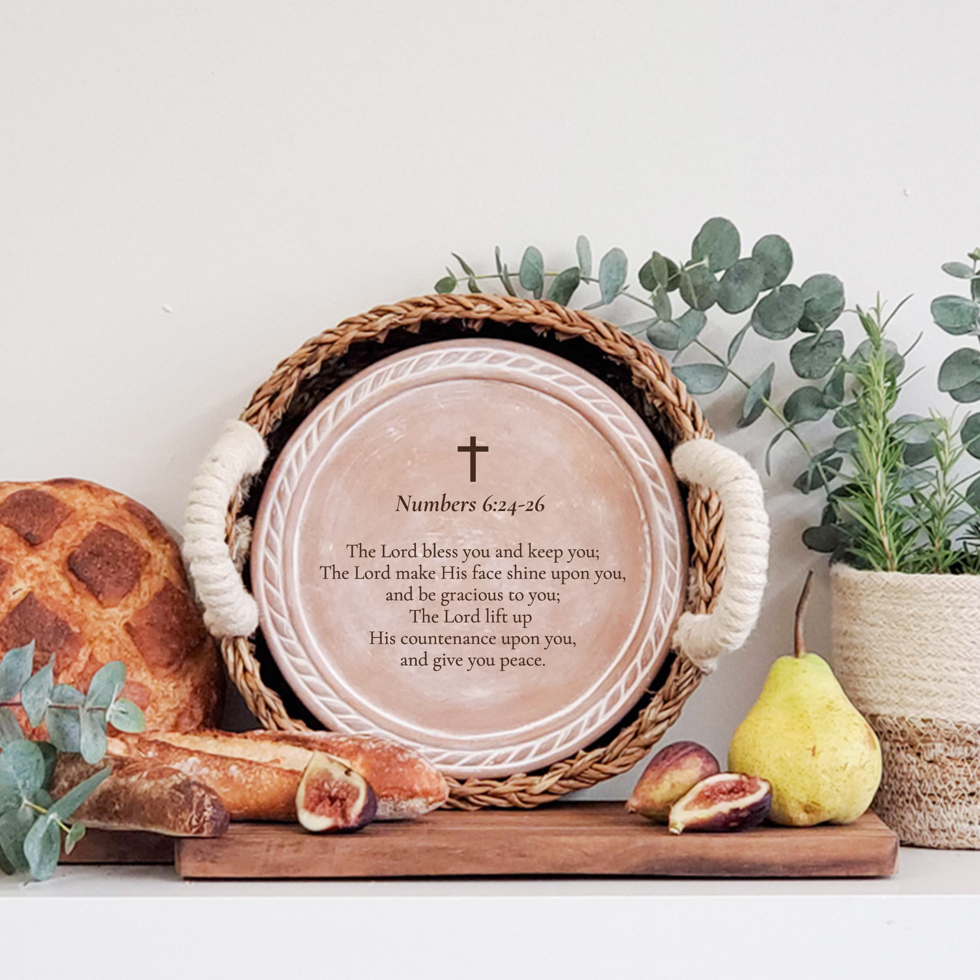 Handmade Bread Warmer & Wicker Basket - Bible Round: Design 1