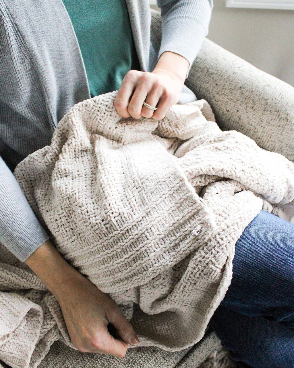 Chenille Emotional Support Prayer Shawl Wrap Throw Blanket 