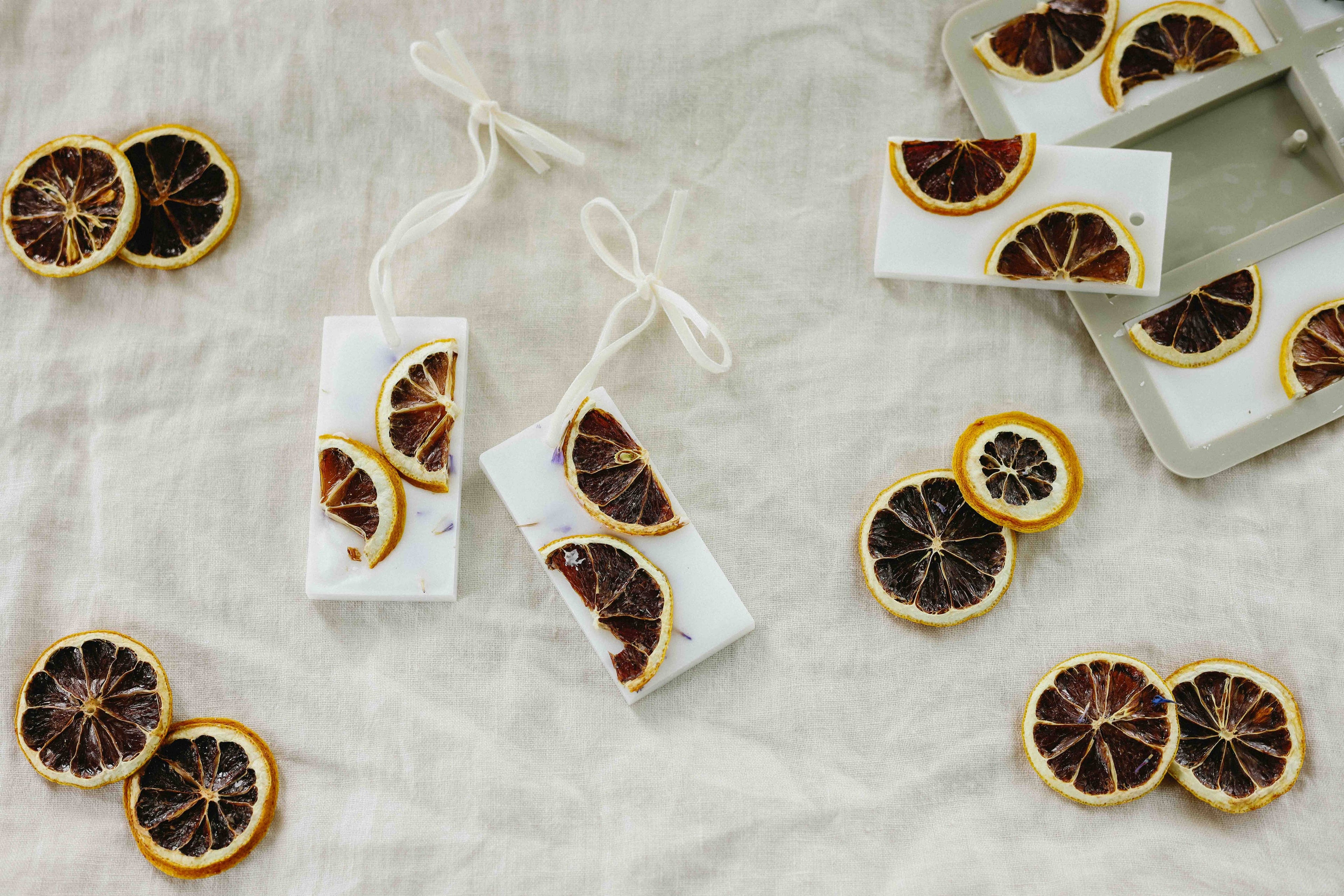 Lemon + Lilac Wax Sachet