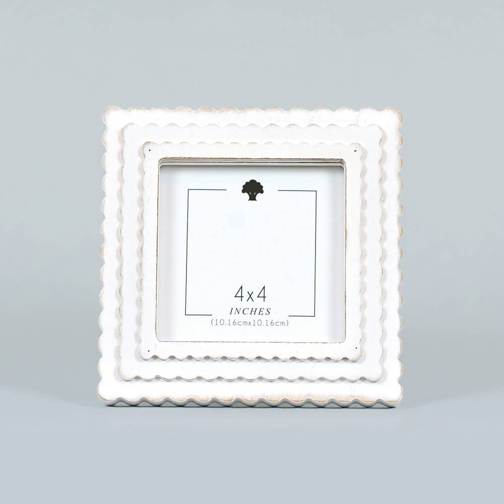 17017 - 6x6x1 wood photo frame (SCALLOP) white (4x4) pic